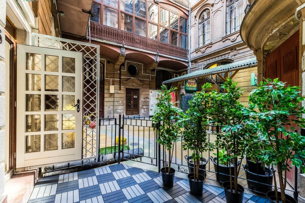Bpr Vintage Garden Apartment With Terrace & Sauna Budapeşte Dış mekan fotoğraf
